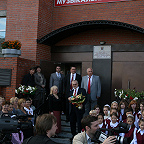В.П. Рожкина на открытии нового здания школы. Поздравление администрации город