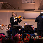 Никита Борисоглебский, Александр Рудин и музыканты Musica Viva. Фото предоставлено Московской филармонией