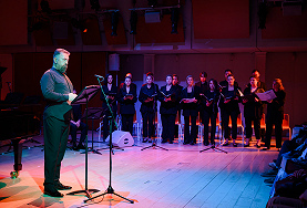 МАНОН И МУЗЫКА ВНЕ СЕБЯ