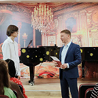 Выпускной, вручение дипломов