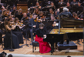 ОСЕННЯЯ ПЕСНЯ И НИТЬ АРИАДНЫ