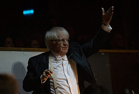  «Набукко» на грани концерта и спектакля