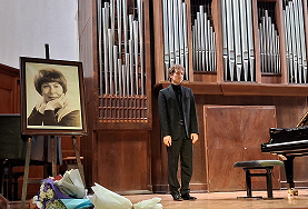 РОМАНТИЧЕСКИЙ РЕВАНШ И ПАРАД ПИАНИСТОВ