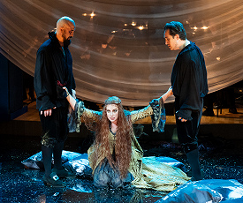 ДВА ТРУПА, ИЛИ ВСЕ ХОРОШО, ПРЕКРАСНАЯ МАРКИЗА!