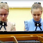 Фотепианный дуэт - Анфиса Пажаева и Алиса Тарабаева