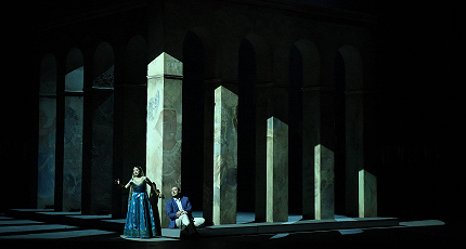 ФИГАРО ЗДЕСЬ И ТАМ