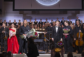 ОТРАЖЕНИЯ НА МОРЕ И НА СУШЕ