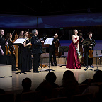 Елене Гвритишвили и музыканты Pratum Integrum на поклонах. Фото предоставлено пресс-службой МКЗ «Зарядье»