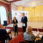 Открытие в Большом зале школы I Санкт-Петербургского Открытого детско-юношеского конкурса художественного слова - Приветствие Зам. председателя Комитета по культуре Санкт-Петербурга С.Молдованова