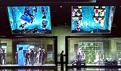 МЕЖДУ / IN BETWEEN