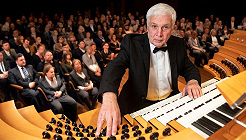 БАХ ВДОХНОВЛЕННЫЙ И ВДОХНОВЛЯЮЩИЙ