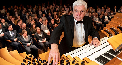 БАХ ВДОХНОВЛЕННЫЙ И ВДОХНОВЛЯЮЩИЙ