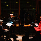 Светлана Савенко, Федор Леднёв, Ярослав Тимофеев. Фото Никиты Чунтомова © Дом культуры «ГЭС-2»