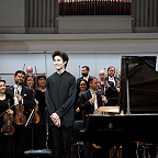 Энджел Вонг и музыканты ГАСО РТ. Фото предоставлено пресс-службой ГАСО РТ