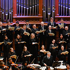 Хор и оркестр musicAeterna. Фото Никиты Чунтомова